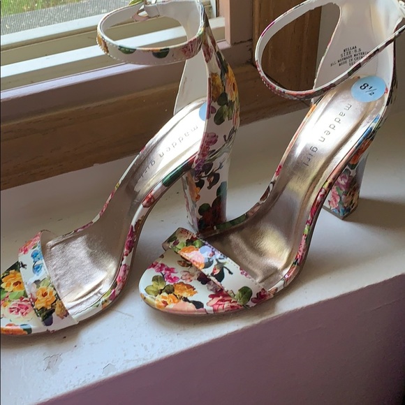Madden Girl Shoes - Madden girl  floral heels
